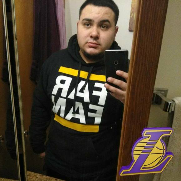 Meet your Posher, Daniel - Picture 1 of 1